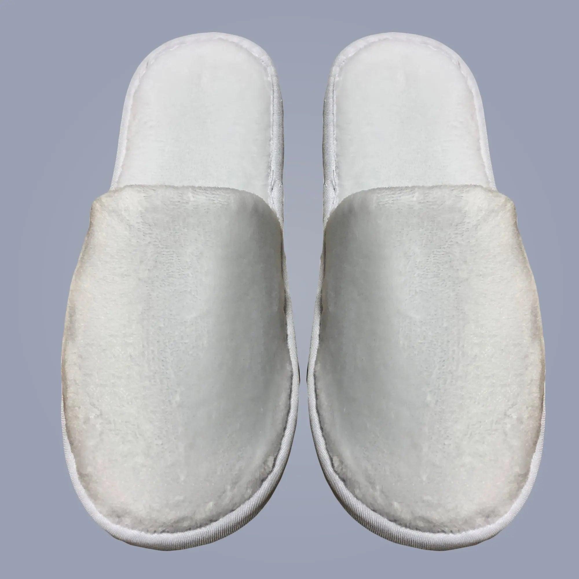 Plush Closed Toe Slippers for Indoor - One Size - Unisex - Lotus Linen